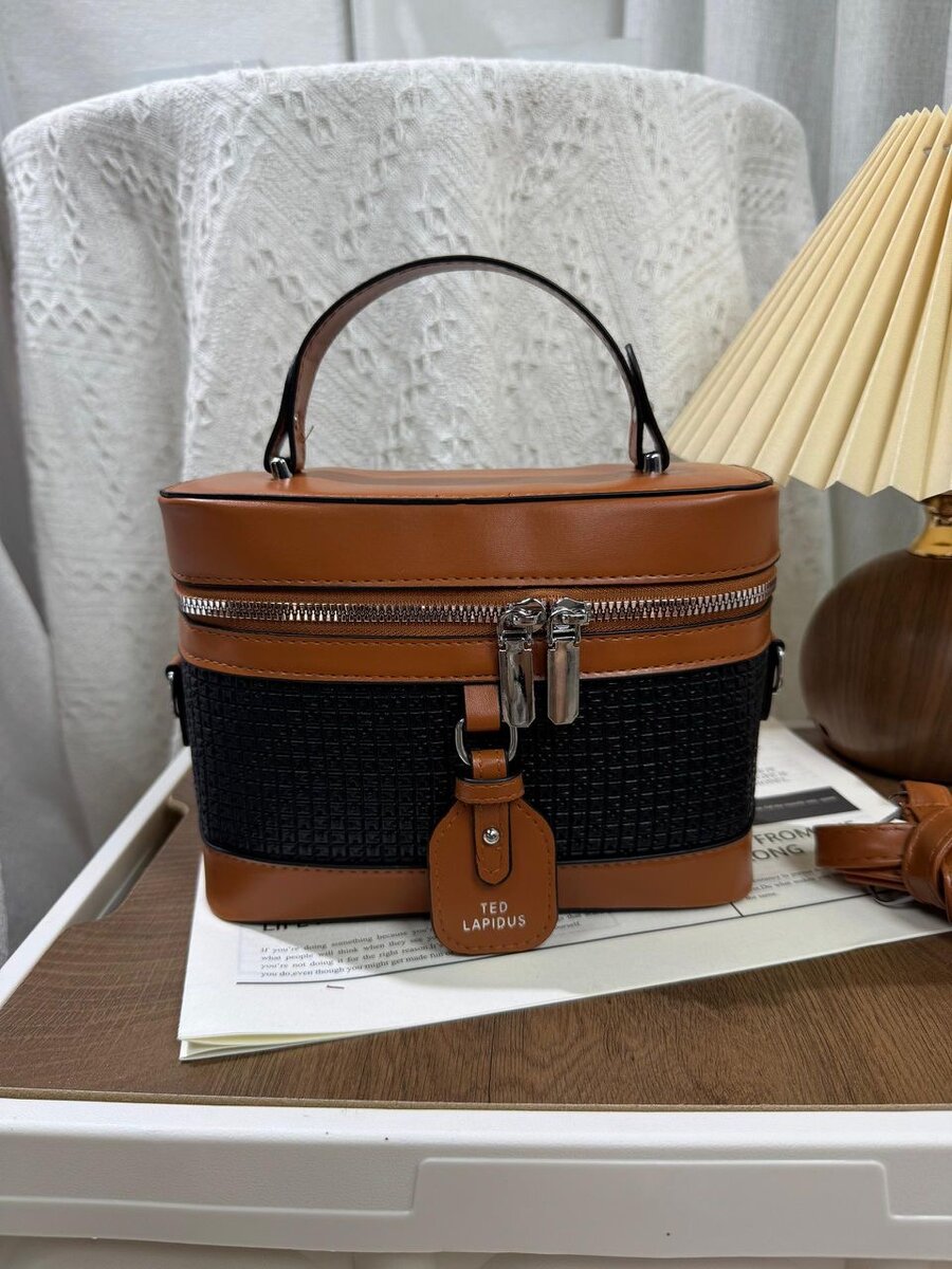 Sac à main cuir élégant