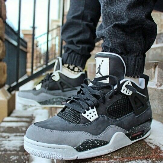Jordan 4
