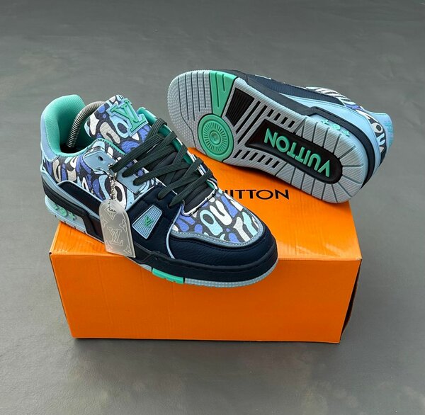 CHAUSSURE LOUIS VUITTON BASKET