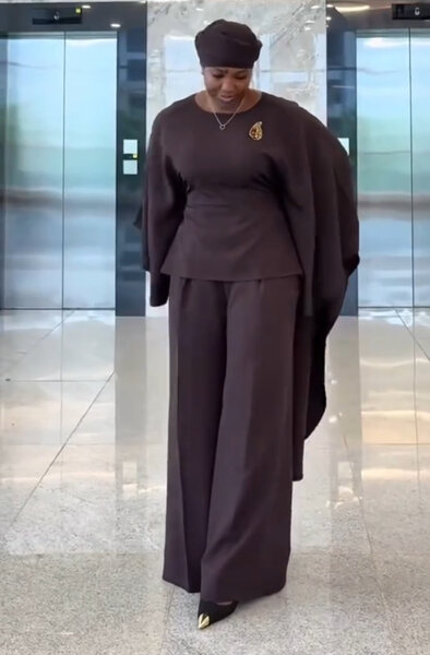 Ensemble élégant femme