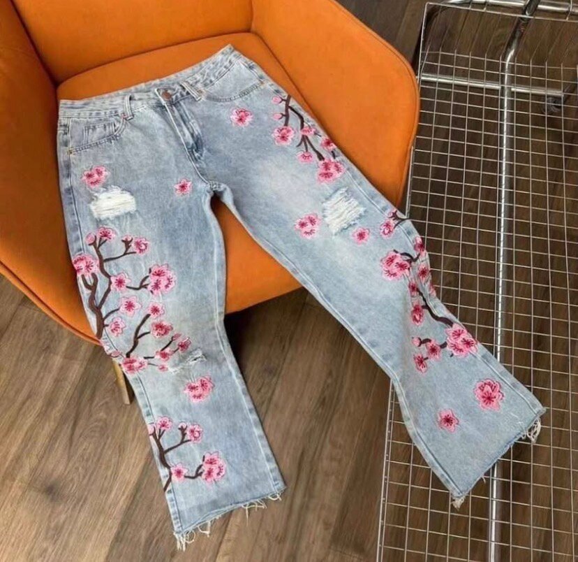 Jeans vintage décorés