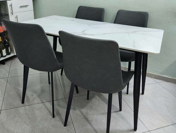 TABLE À MANGER disponibles, à moindre coût🤗