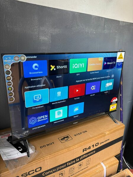 Téléviseur Smart LED 40 pouces
