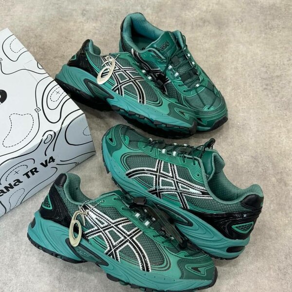 Asics Gel Kahana