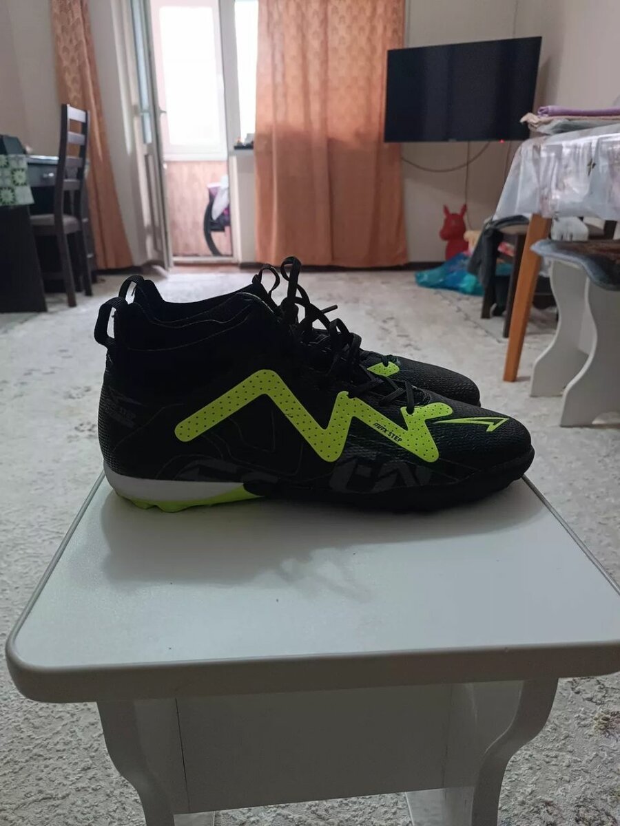 Сороконожки