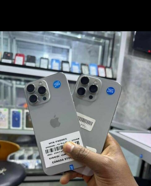 iPhone 15 Pro Max d'occasion