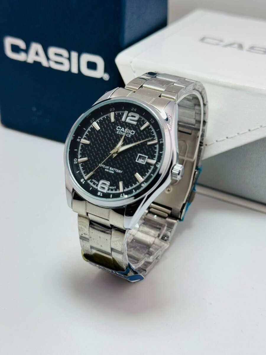 Montre Casio en acier inoxydable