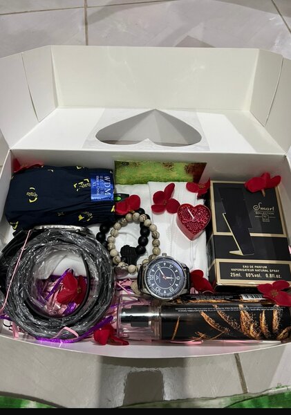 Coffret Cadeau pour Lui - Montre et Accessoires