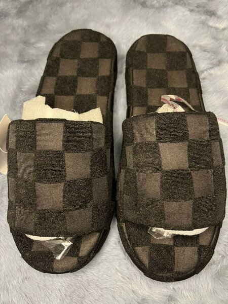 Chaussons à carreaux confortables