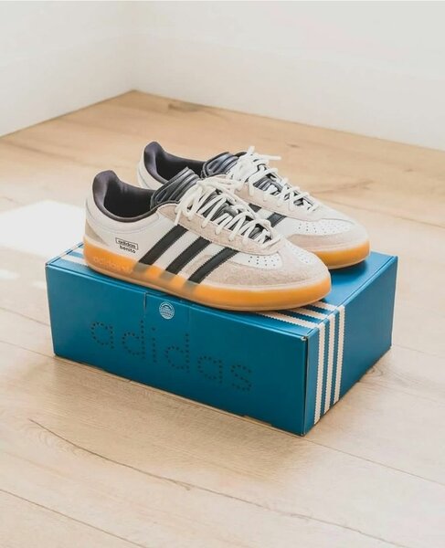 Baskets Adidas Classiques
