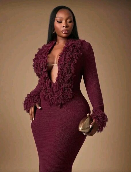 Robe en tricot bordeaux pour femmes