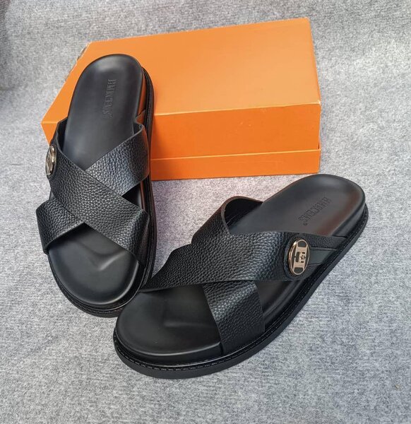 Claquettes pour hommes stylées