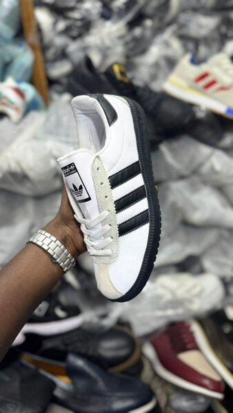 Baskets tendance en cuir