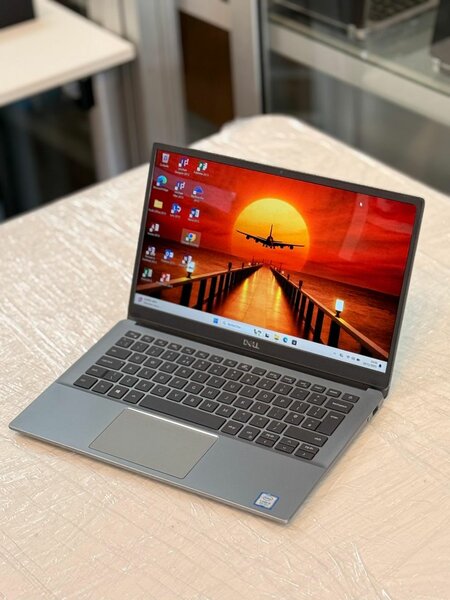 DELL LATITUDE 3301 I5 8th GENE