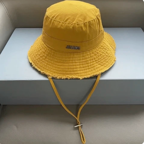 Chapeau Bob Jaune à Cordons