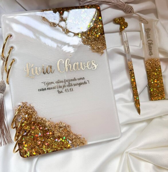 Cahier en résine époxyPailleté