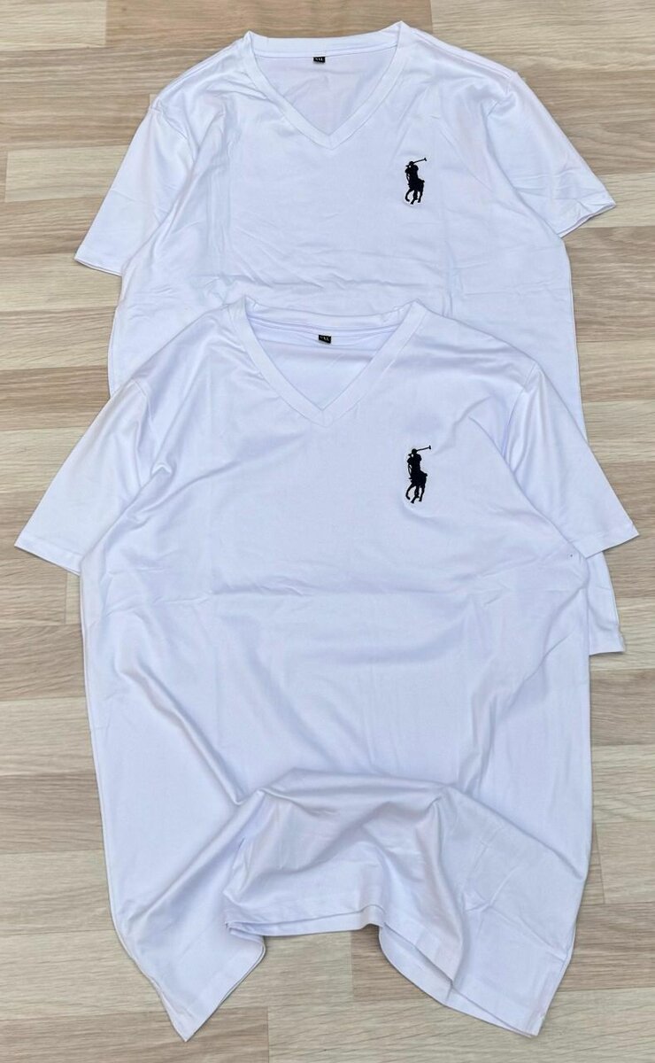 Des tee-shirts mixtes