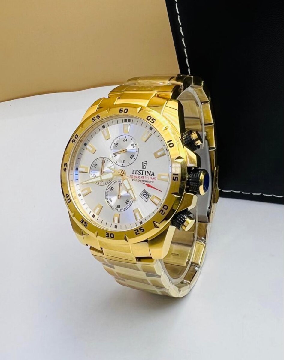 Montre Chronographe Homme Dorée