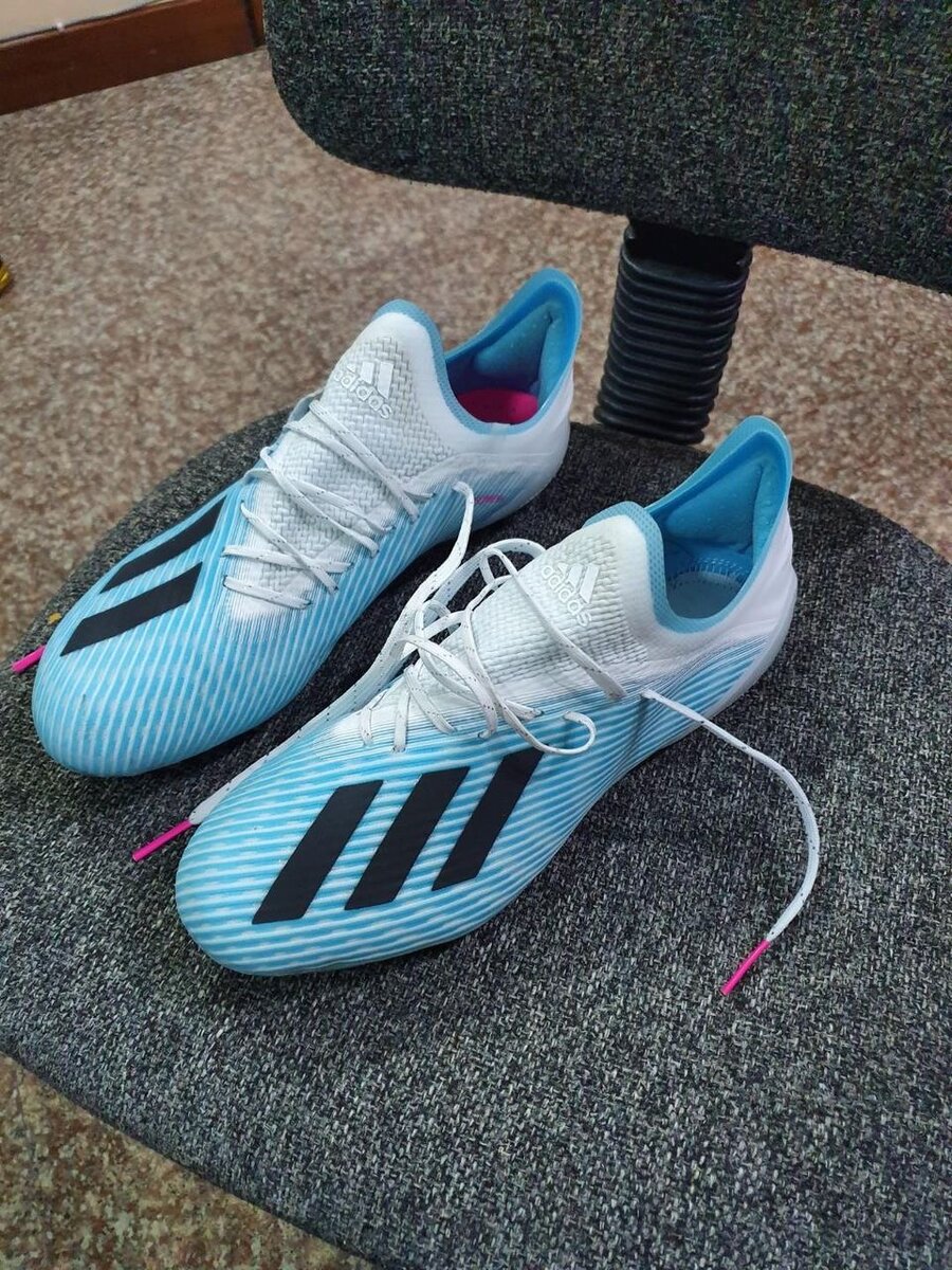 Chaussures de Foot Adulte