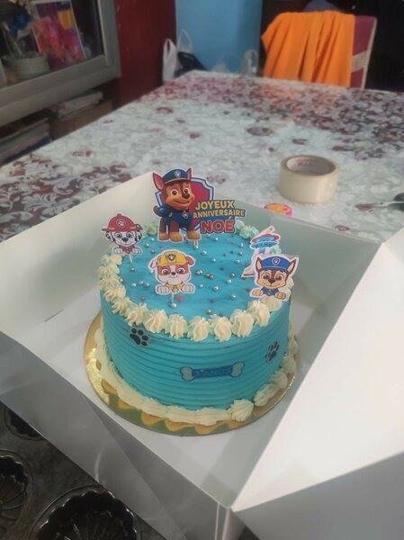 Gâteau d'anniversaire personnalisé