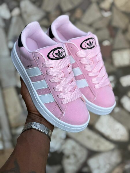 Baskets roses en daim