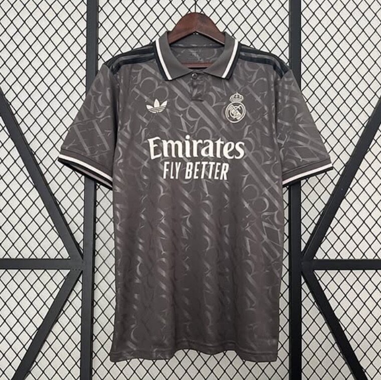 REAL MADRID  EXTÉRIEUR