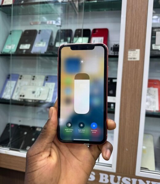 IPHONE XR 64GB QUASI NEUF