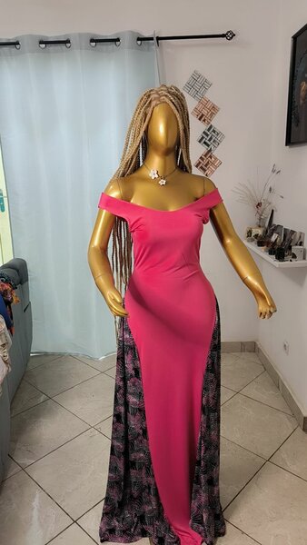 Robe longue sans manches élégante