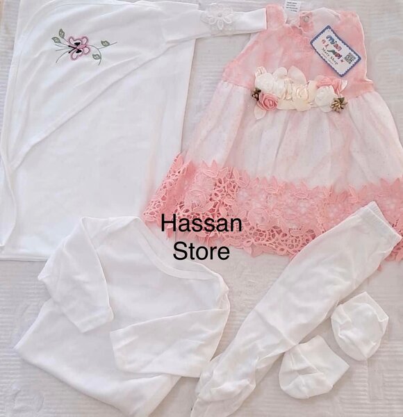 Robe Bébé en Dentelle Rose