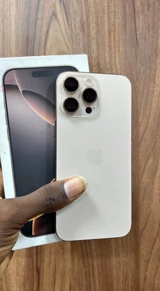 iPhone 16 Pro Max 256GB Blanc