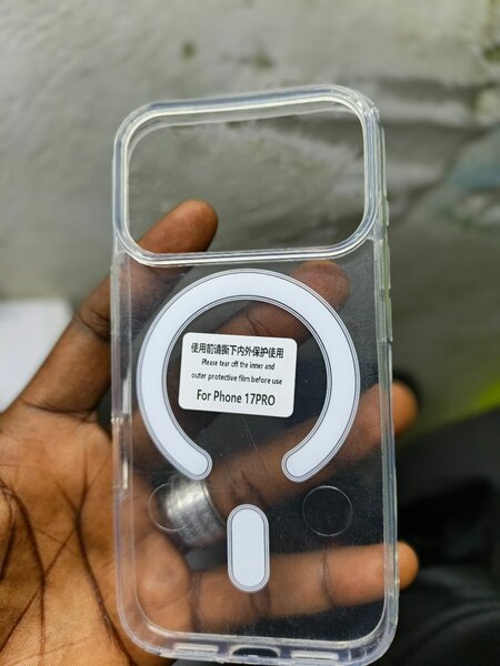 Coque transparente iPhone 17 Pro