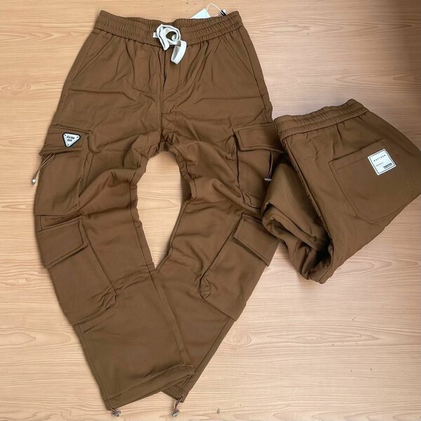 Side pocket trousers