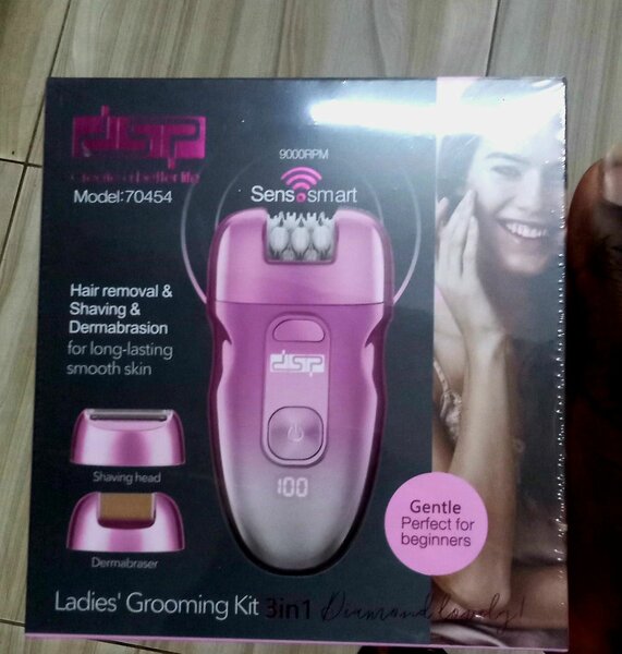 Ladies grooming kit 3 - in -1