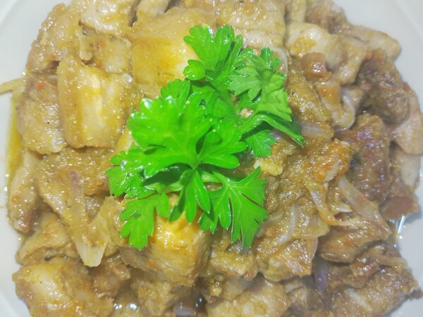 Porc mijoté aux herbes