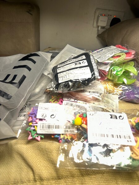 Butterfly hair clips