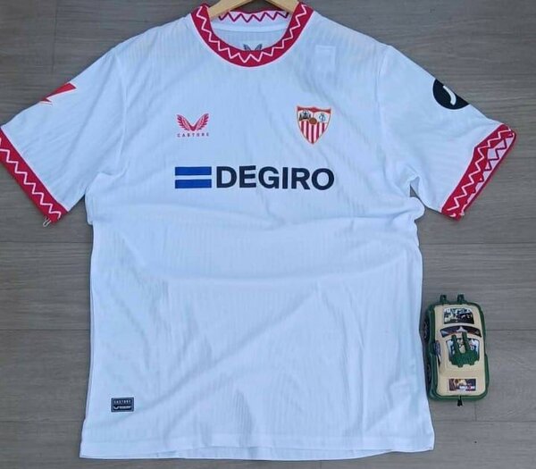 Maillot de football blanc