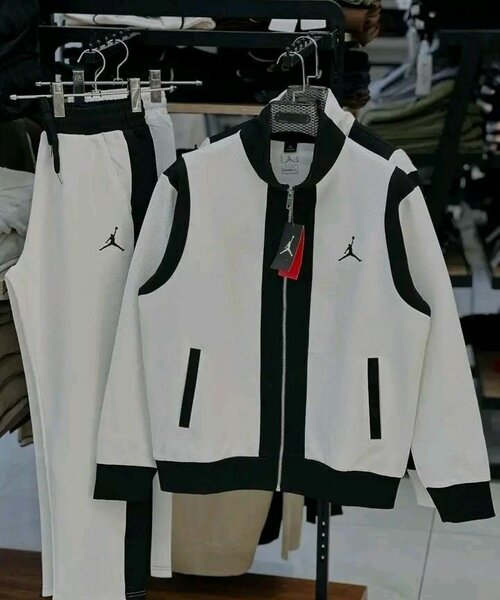 Ensemble survêtement Jordan blanc homme