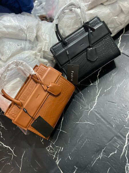 Sacs à main élégants en cuir