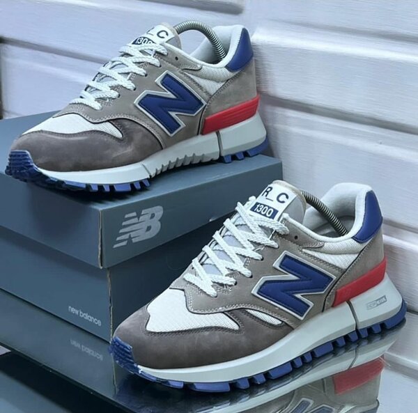Baskets New Balance 1300 Homme