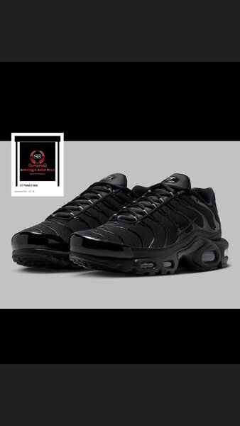 Basket Nike tn authentique avec sa boîte