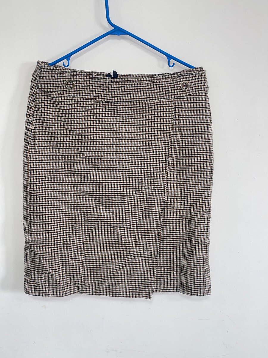 Jupe Crayon à Carreaux Élégante