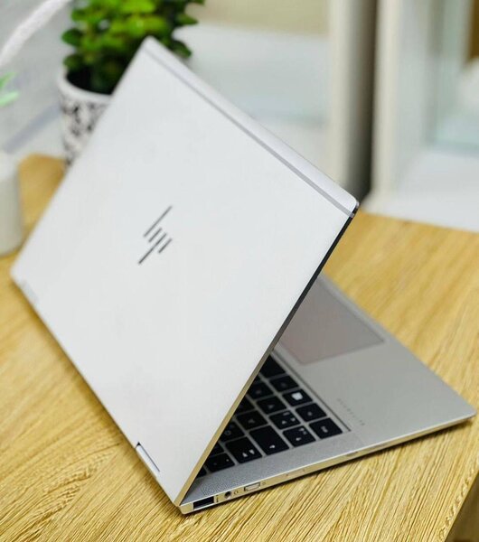 HP EliteBook X360 1040 G6 i5