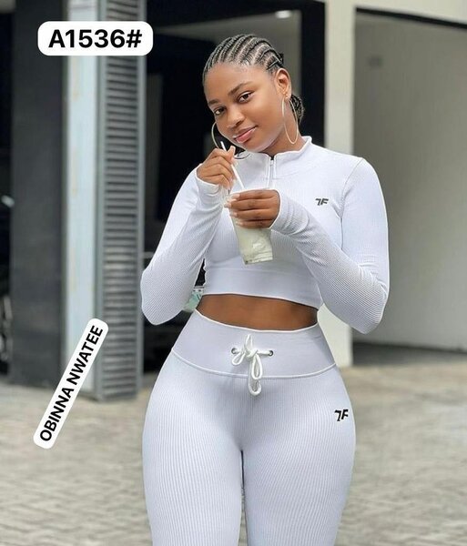 Chic complet colant de femme