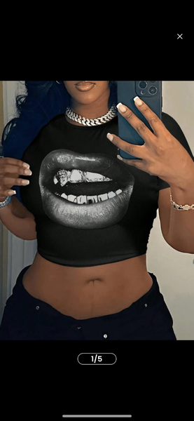 Crop-tops graphiques pour femmes