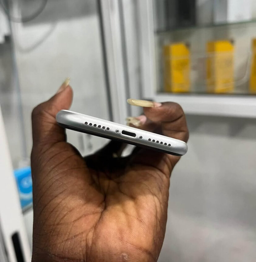 iPhone XR Blanc 64GB