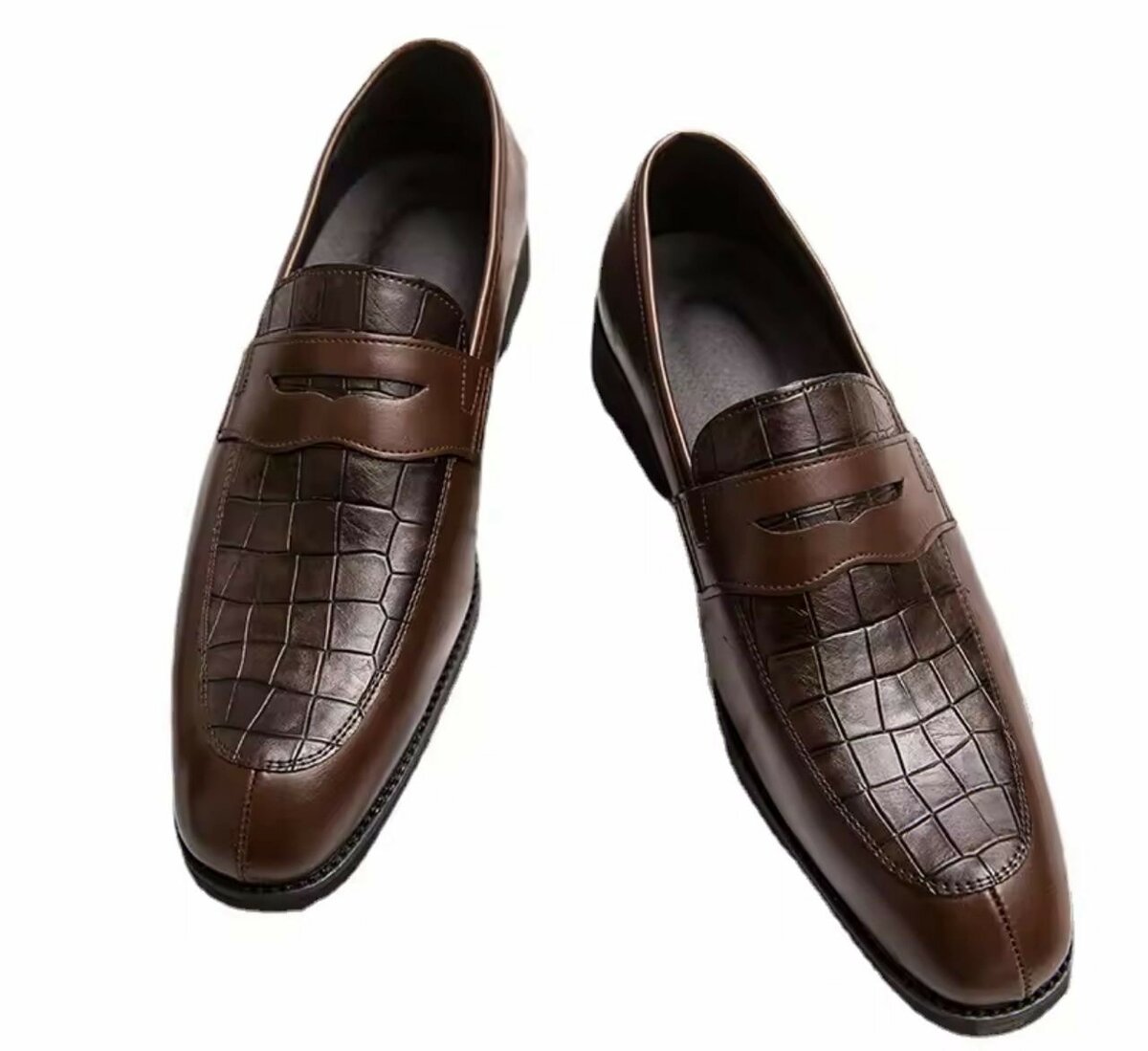 Mocassins en cuir marron élégant