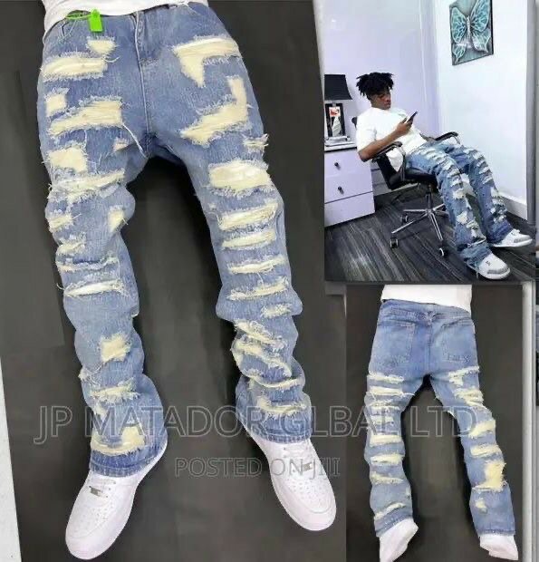 Jeans déchirés tendance homme