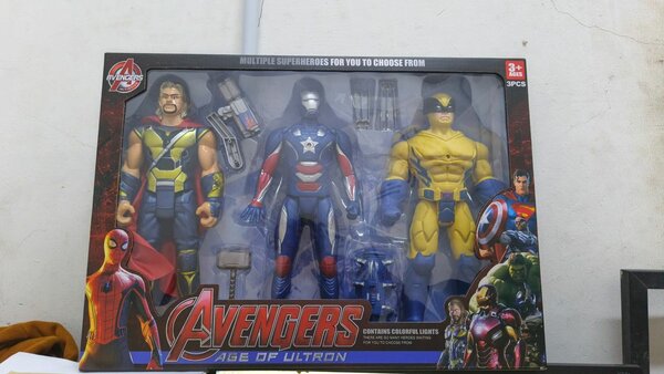 Set de figurines Avengers