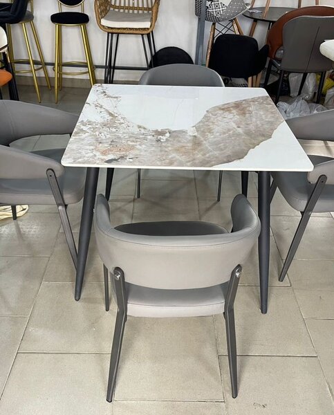 Table à manger moderne en marbre