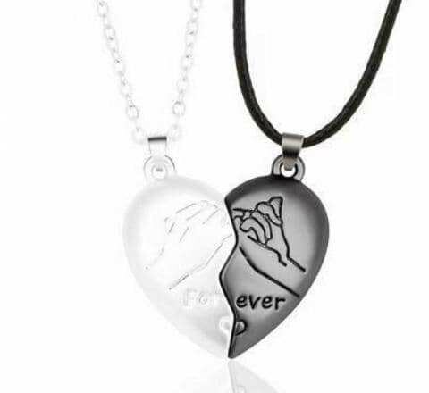 Pendentifs couple assortis